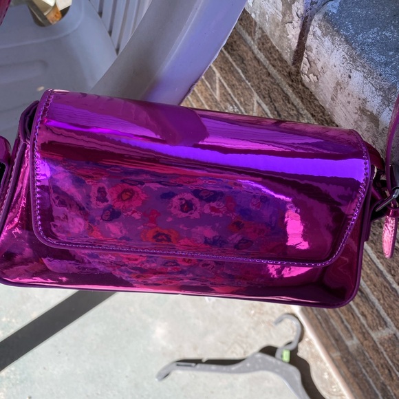 Shiny Pink Women's Bag - Picture 2 of 12